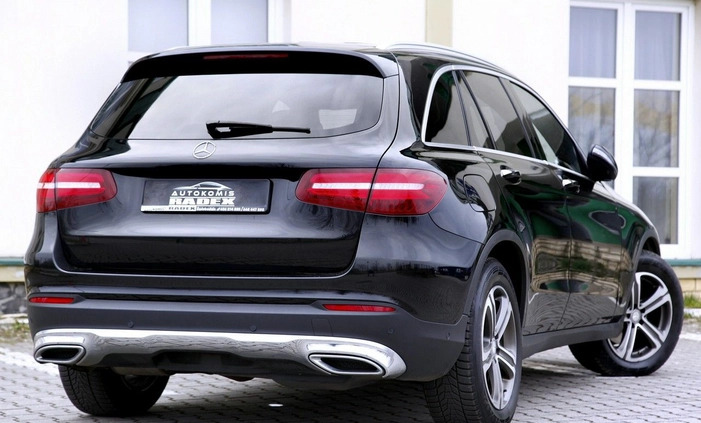 Mercedes-Benz GLC cena 114999 przebieg: 132000, rok produkcji 2016 z Garwolin małe 562